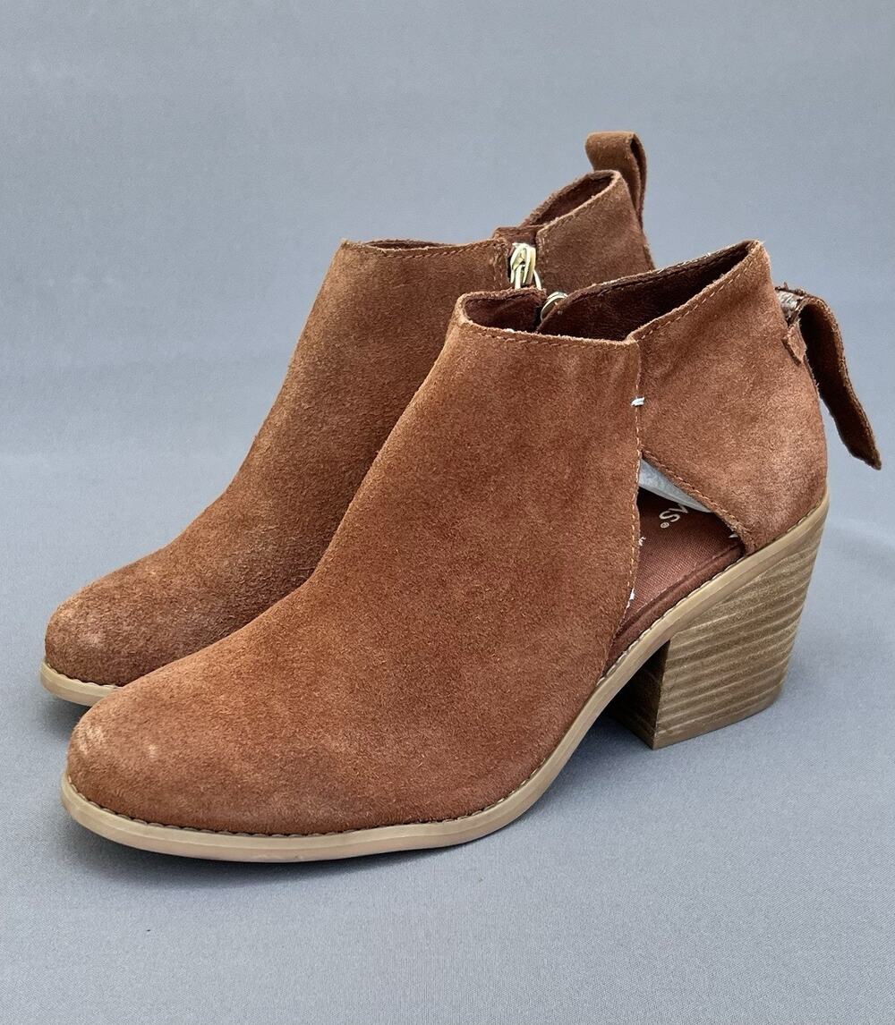 TOMS Women's Lea Zippered Round Toe Casual Boots Ankle Mid Heel 8.5 US Size
